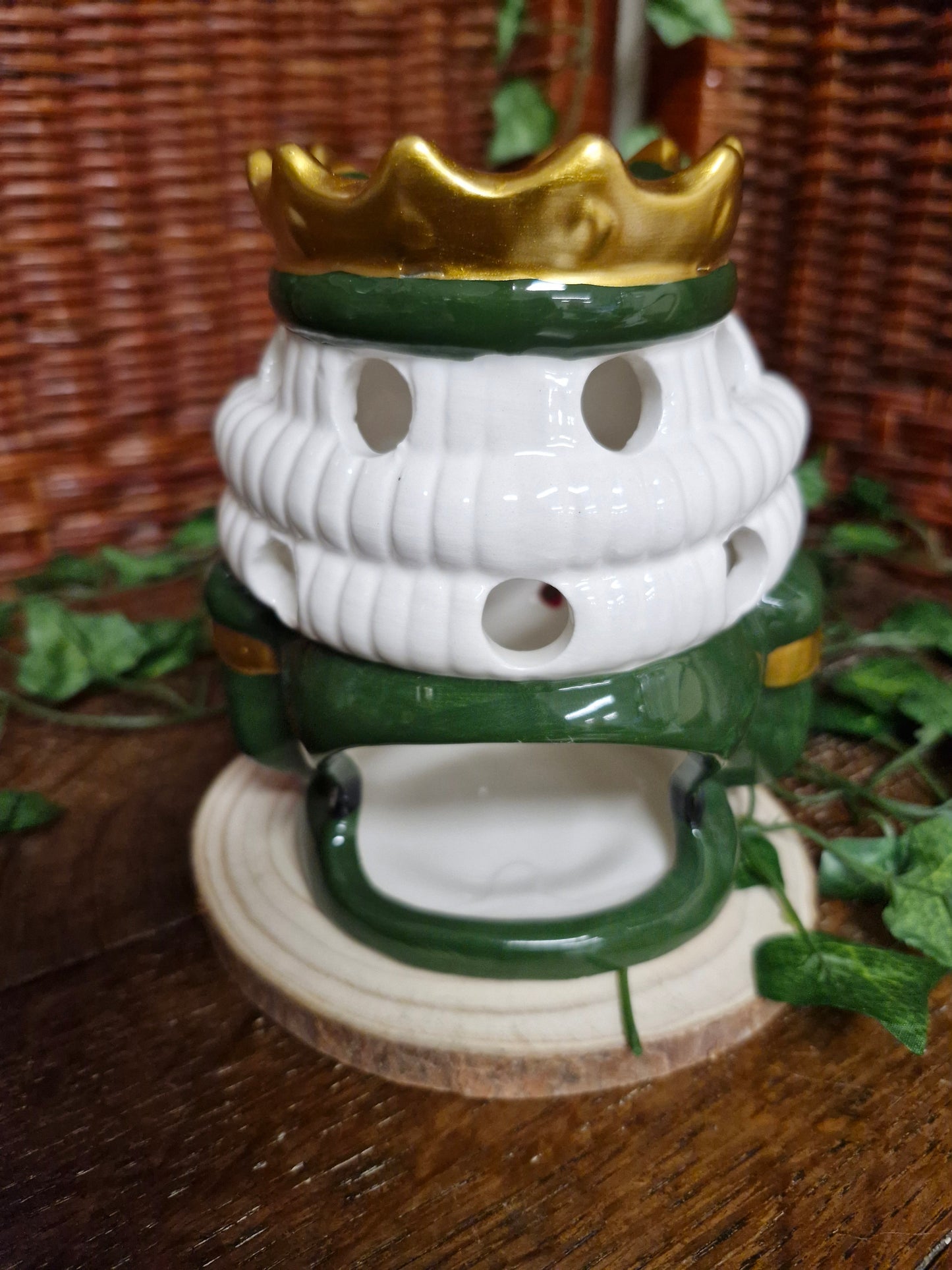 Green Ceramic Nutcracker Wax/Oil Burner