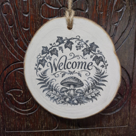 Woodland Welcome Sign